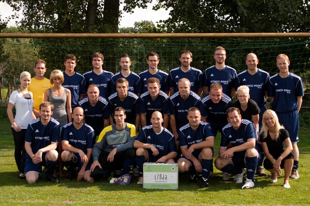 Mannschaftsfoto/Teamfoto von SV Uetze 08 3